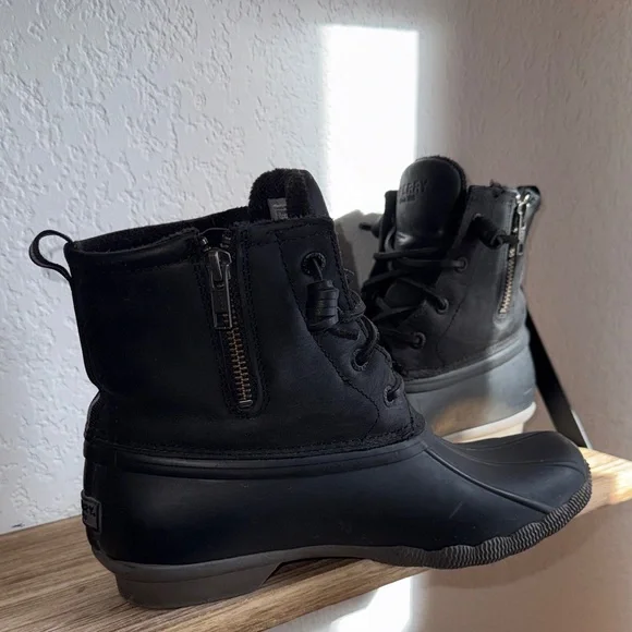 Sperry Black Duck Boots - Picture 4 of 5